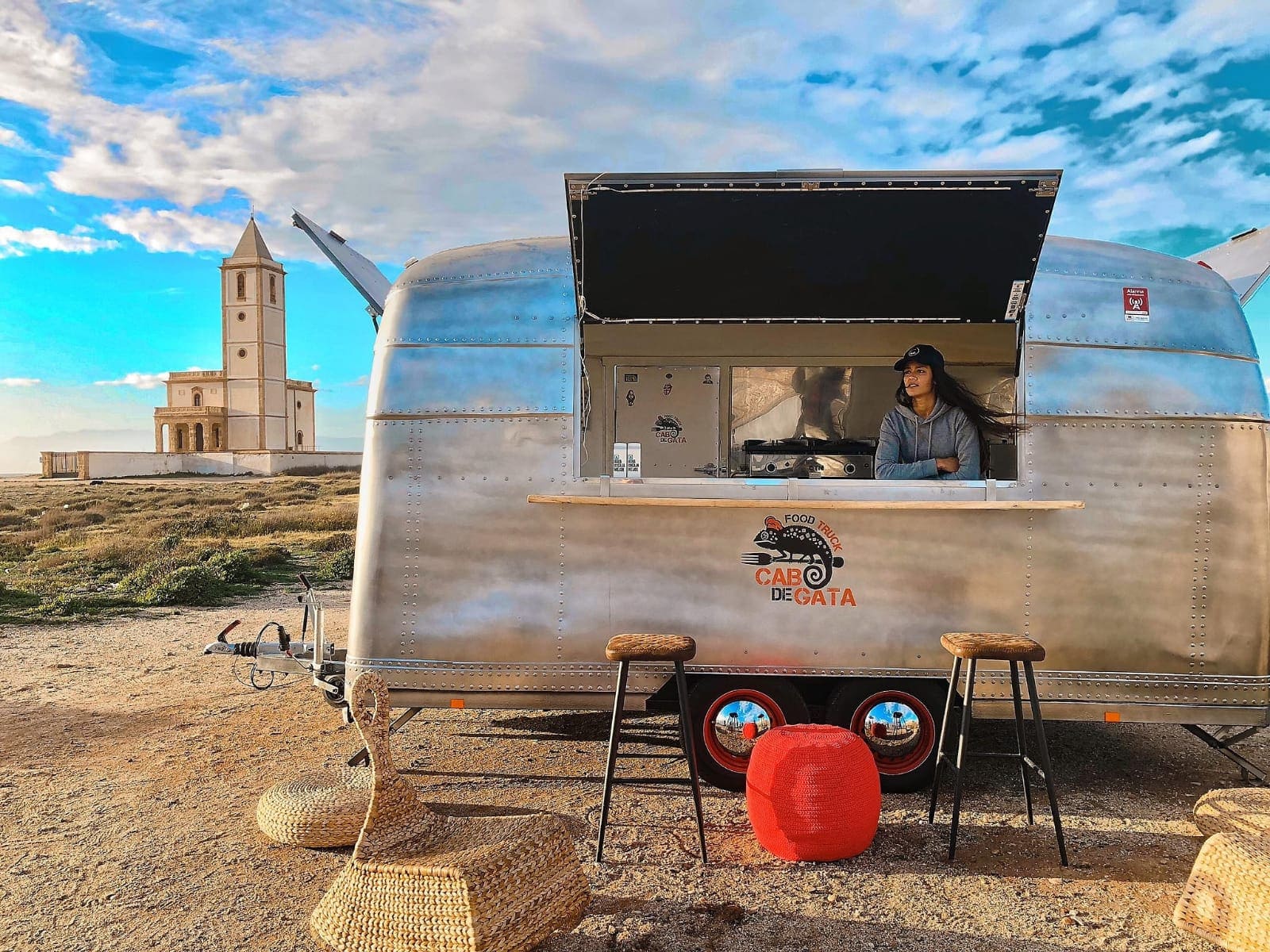 Negocio en truck american eagle con diferentes asientos