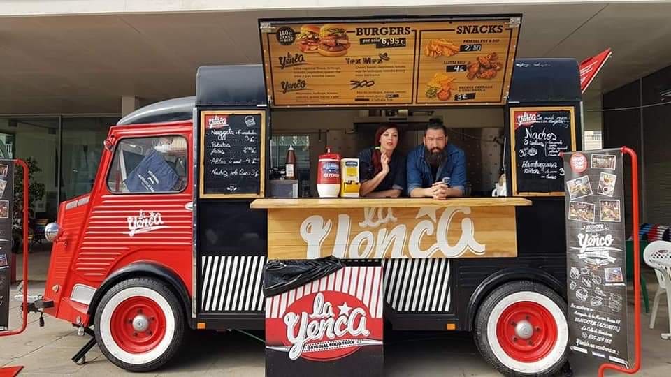 Ejemplo Truck negra y roja